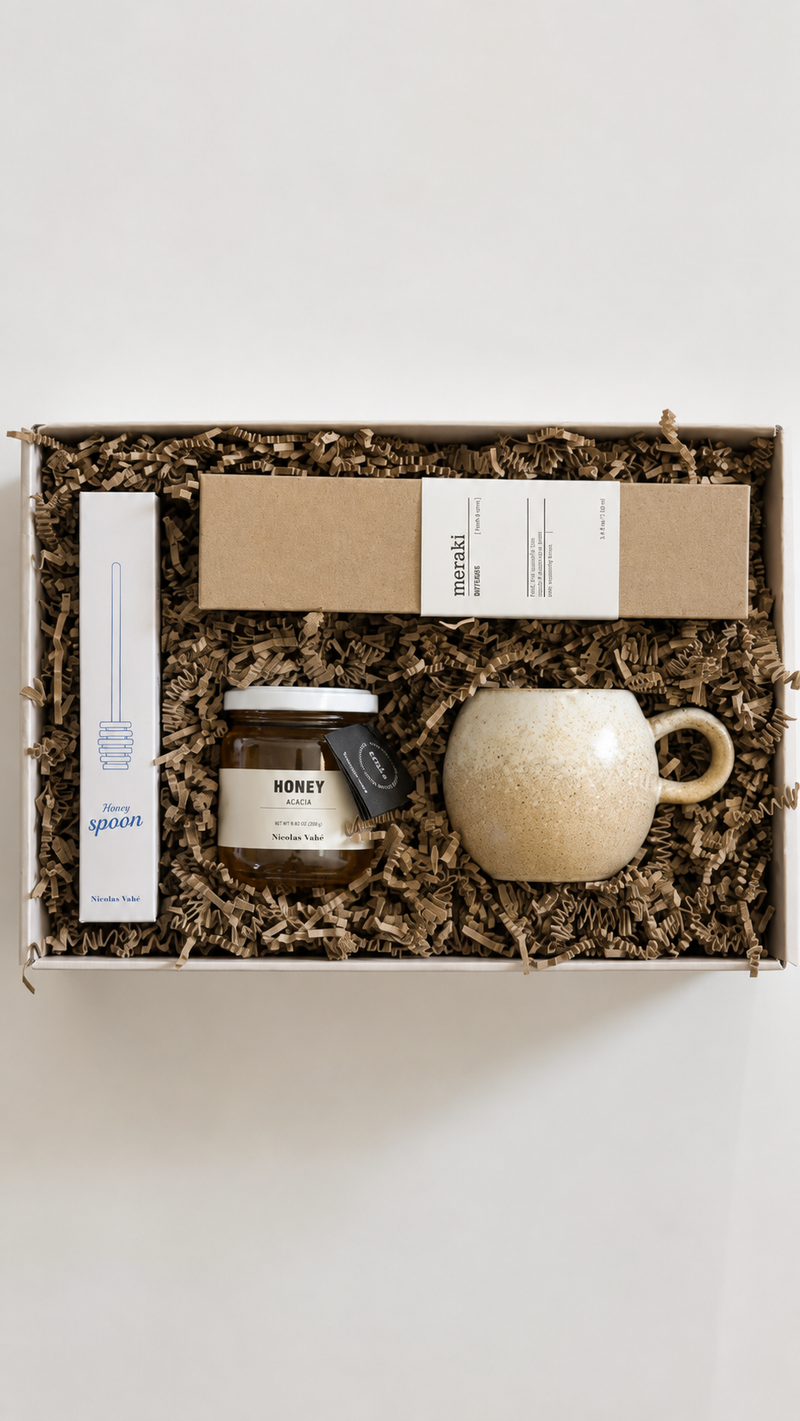 Housewarming cadeaubox cadeau nieuw huis met Bloomingville Paula mok, honing en Meraki diffuser
