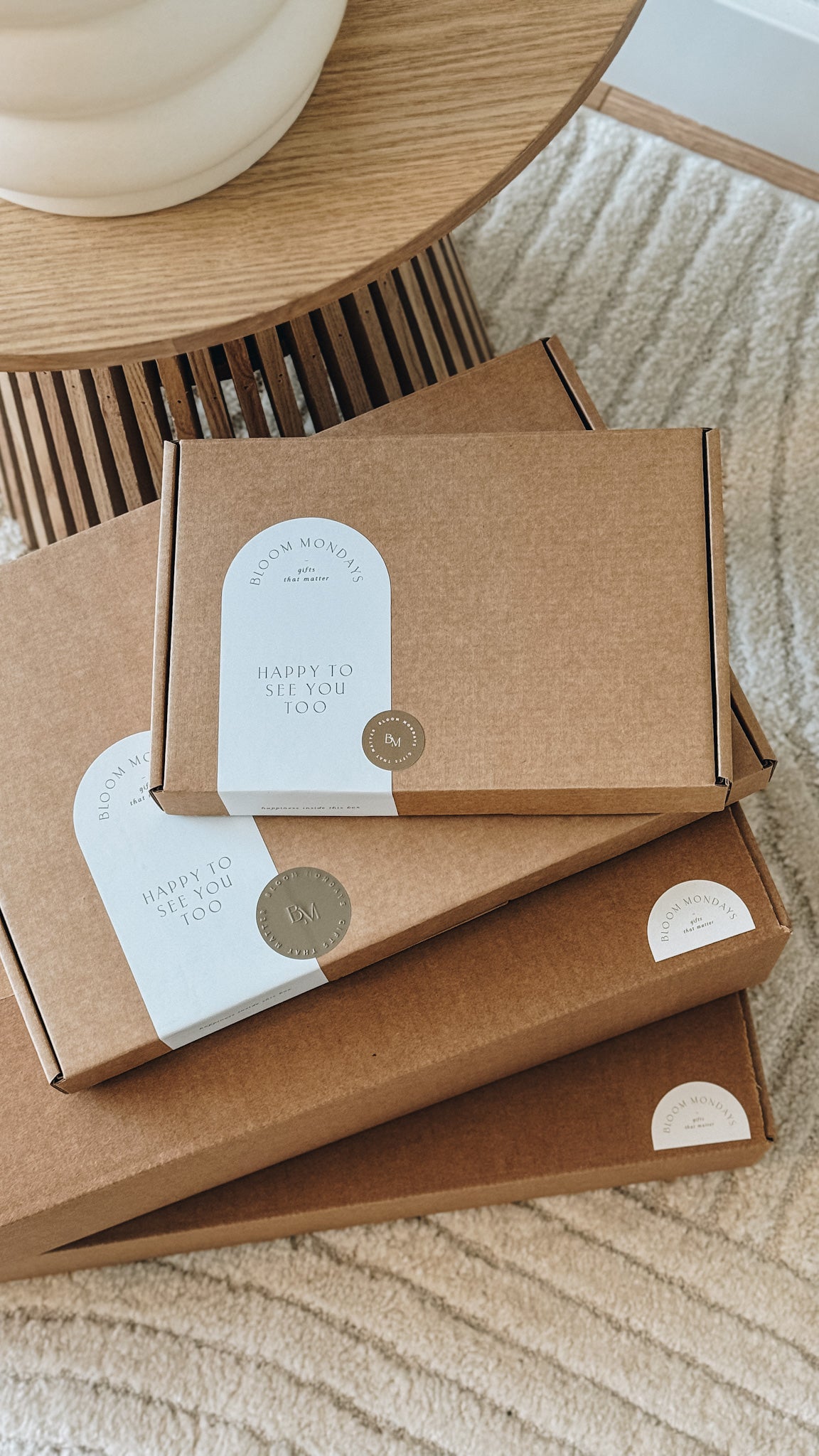 Paas Geluk – Brievenbus Paasbox met Chocolade & Bloemen | Lente Cadeau