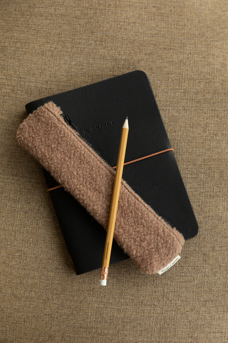 Monk & Anna - Pencilcase, wool cacao